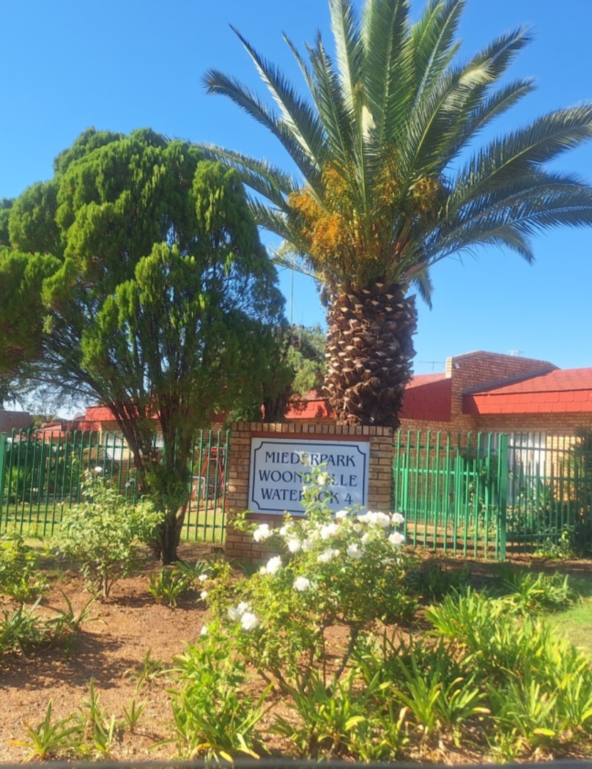 1 Bedroom Property for Sale in Miederpark North West